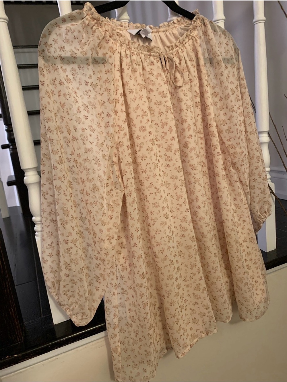 Women's Floral Blouse in Light Pink